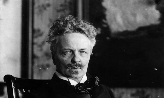 Nationalupplagan av Strindbergs Samlade Verk nu lätt tillgänglig för forskare och allmänhet